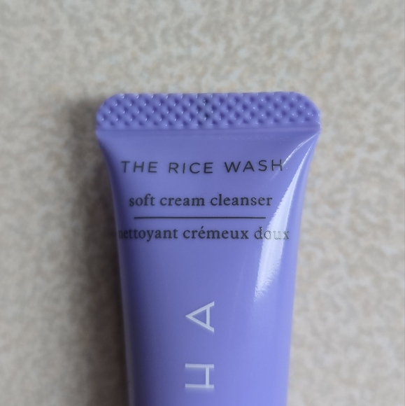 🍚 Tatcha The Rice Wash Soft Cream Cleanser - Picture 3 of 7